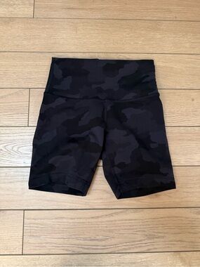 Wunder Under Shorts 6”
